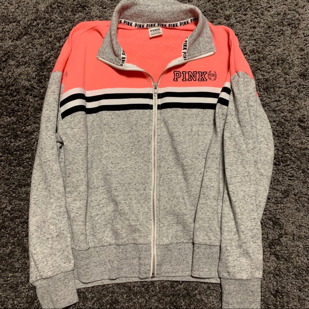 PINK Sweatshirt